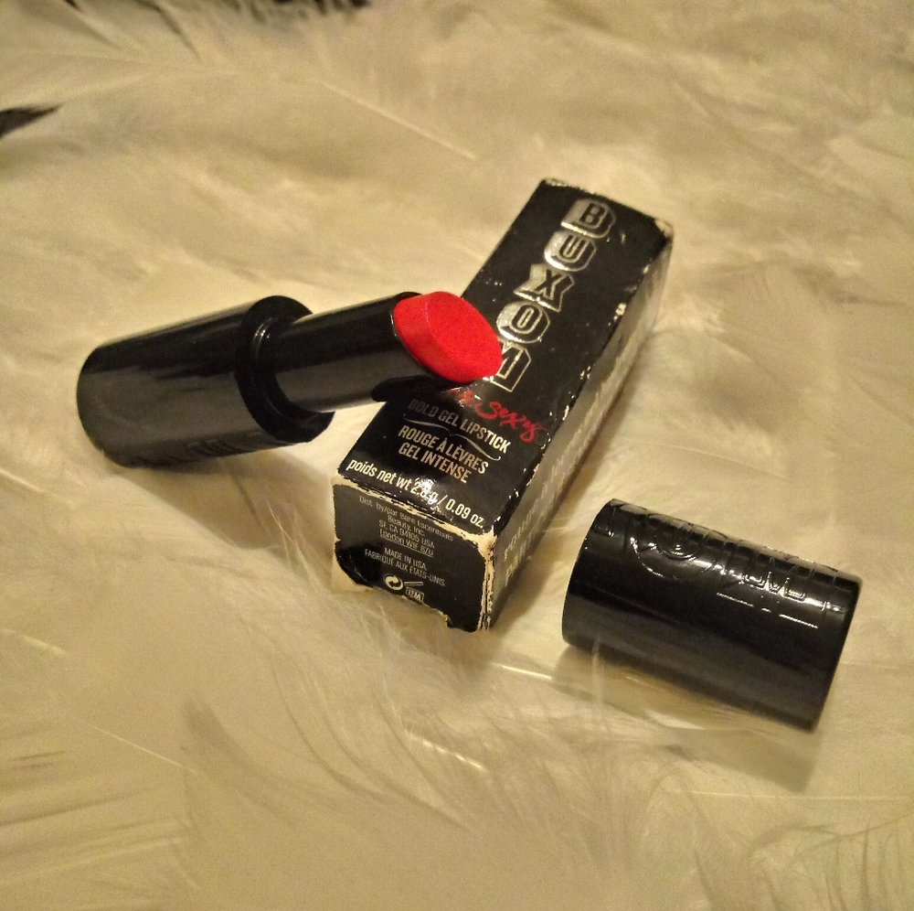 Buxom Lipstick